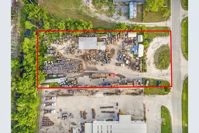 6755 33rd Street E, Sarasota, FL 34243 - Photo 1