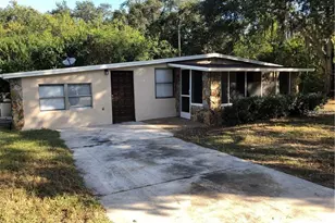 12413 Phillips Ln, Gibsonton, FL 33534 - Photo 1