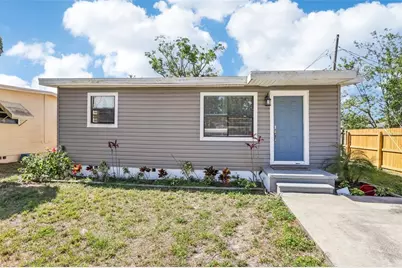 2726 25th Avenue N, Saint Petersburg, FL 33713 - Photo 1