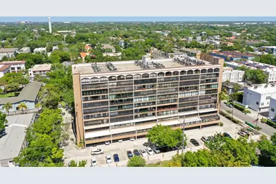 3211 W Swann Avenue #302, Tampa, FL 33609 - Photo 1