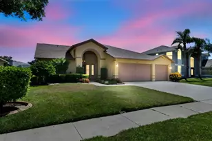 4964 Edgewater Ln, Oldsmar, FL 34677 - Photo 1