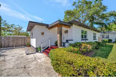 1726 25th Avenue S, Saint Petersburg, FL 33712 - Photo 1