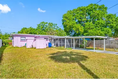 2827 1st Street NE, Saint Petersburg, FL 33704 - Photo 1