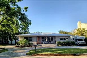 3217 W Lawn Ave, Tampa, FL 33611 - Photo 1