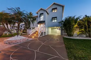 13936 Harbor View Dr, Seminole, FL 33776 - Photo 1