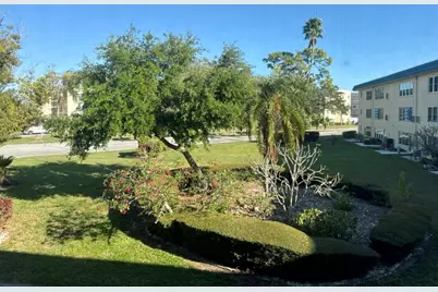 5750 80th Street N #B203, Saint Petersburg, FL 33709 - Photo 1