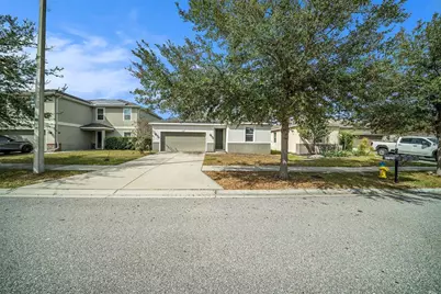 11527 Southern Creek Drive, Gibsonton, FL 33534 - Photo 1