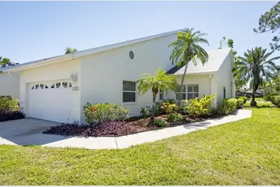 6208 Country Club Way, Sarasota, FL 34243 - Photo 1