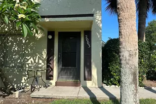 501 E Bay Dr, Largo, FL 33770 - Photo 1