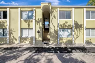 3206 W Azeele St, Tampa, FL 33609 - Photo 1