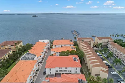 1340 Bayshore Boulevard #302, Dunedin, FL 34698 - Photo 1