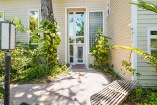 6014 Luana Ln S, Gulfport, FL 33707 - Photo 1