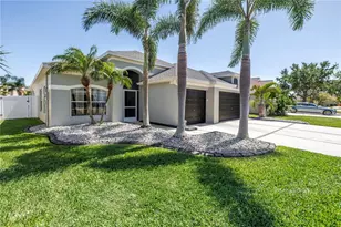 511 York Dale Dr, Ruskin, FL 33570 - Photo 1