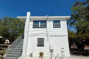 2318 4th St S, Saint Petersburg, FL 33705 - Photo 1