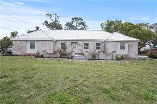 1374 Memorial Dr, Avon Park, FL 33825 - Photo 1