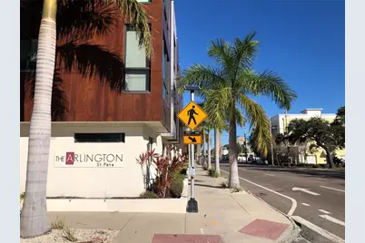 124 8th Street N, Saint Petersburg, FL 33701 - Photo 1