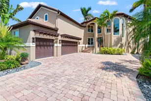 6315 Marbella Blvd, Apollo Beach, FL 33572 - Photo 1