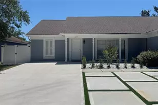 2417 Cedarcrest Pl, Valrico, FL 33596 - Photo 1