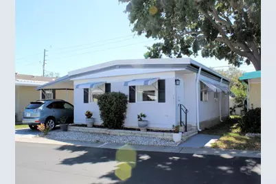 76 Pindo Palm Street W, Largo, FL 33770 - Photo 1