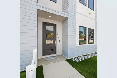 2810 N Florida Avenue, Tampa, FL 33602 - Photo 1