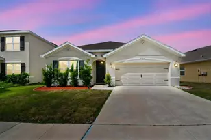 8105 Bilston Village Ln, Gibsonton, FL 33534 - Photo 1