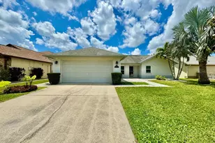 3944 102nd Pl N, Clearwater, FL 33762 - Photo 1