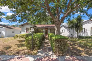 1610 15th St N, Saint Petersburg, FL 33704 - Photo 1