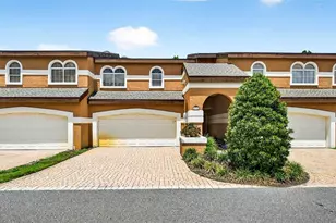 14856 Par Club Circle, Tampa, FL 33618 - Photo 1