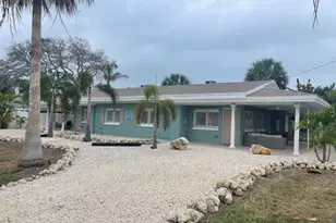 720 E Gulf Blvd, Indian Rocks Beach, FL 33785 - Photo 1