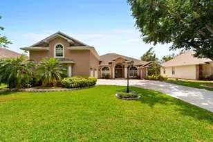 4022 Valrico Grove Dr, Valrico, FL 33594 - Photo 1