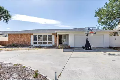 2140 Dolphin Boulevard S, Saint Petersburg, FL 33707 - Photo 1
