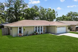 9155 125th St, Seminole, FL 33772 - Photo 1