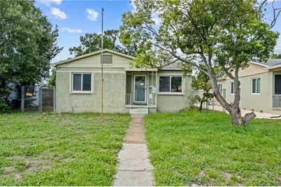 2435 37th Avenue N, Saint Petersburg, FL 33713 - Photo 1