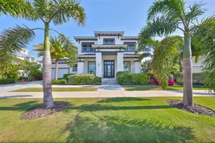 715 Pinckney Dr, Apollo Beach, FL 33572 - Photo 1