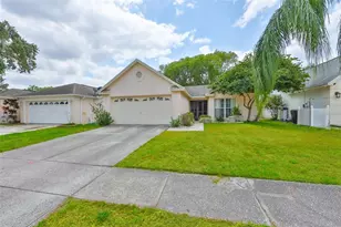 1005 Hardwood Dr, Valrico, FL 33596 - Photo 1