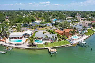 2788 70th Avenue S, Saint Petersburg, FL 33712 - Photo 1