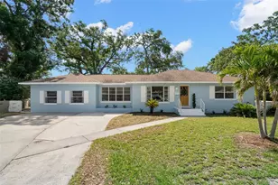 1400 23rd Ave S, Saint Petersburg, FL 33705 - Photo 1