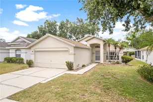 1654 Portsmouth Lake Dr, Brandon, FL 33511 - Photo 1