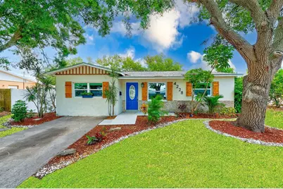 4228 Tarpon Drive SE, Saint Petersburg, FL 33705 - Photo 1