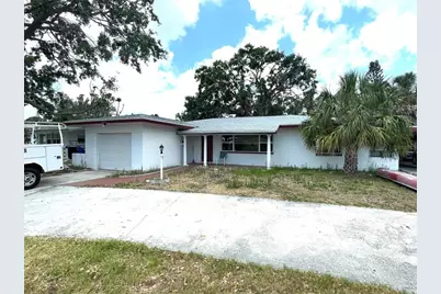 4546 Huntington Street NE, Saint Petersburg, FL 33703 - Photo 1