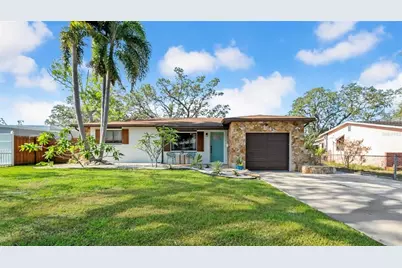 4642 29th Avenue N, Saint Petersburg, FL 33713 - Photo 1