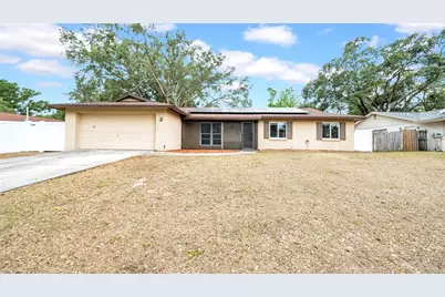 812 Regent Circle S, Brandon, FL 33511 - Photo 1