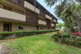 1241 S Martin Luther King Jr Ave, Clearwater, FL 33756 - Photo 1