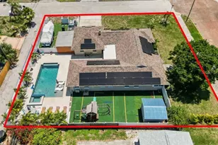 5401 3rd Ave N, Saint Petersburg, FL 33710 - Photo 1