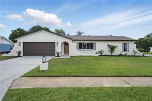 2815 Golfview Dr, Melbourne, FL 32901 - Photo 1