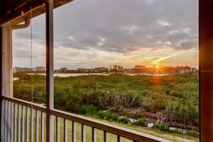 9484 Tara Cay Ct, Seminole, FL 33776 - Photo 1