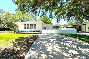 12596 143rd St, Largo, FL 33774 - Photo 1