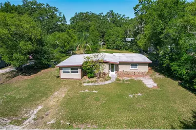 2015 Pleasant Acre Drive, Plant City, FL 33566 - Photo 1