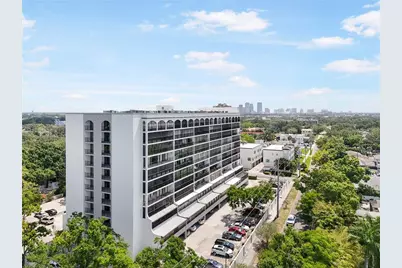 3211 W Swann Avenue #605, Tampa, FL 33609 - Photo 1