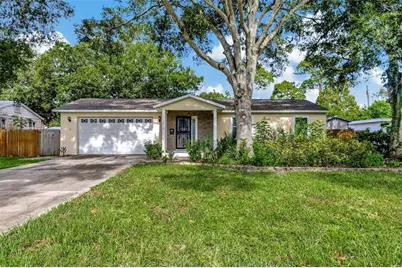 1524 Essex Drive N, Saint Petersburg, FL 33710 - Photo 1